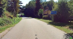 Příjezd na cvičiště od Bořetína